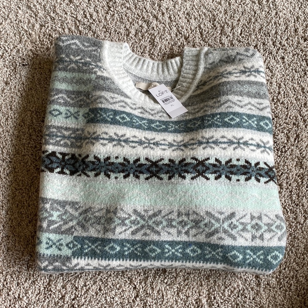 NWT LOFT sweater